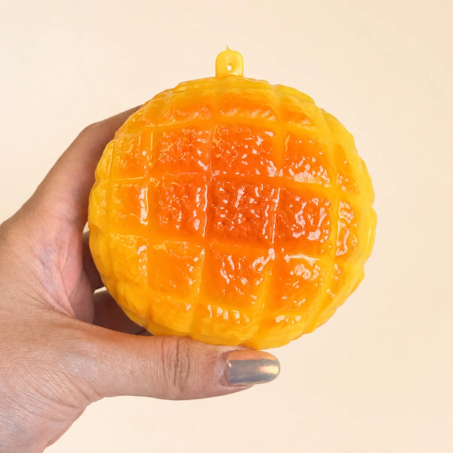 Golden Pineapple Bun Sizzle Sensory Ball